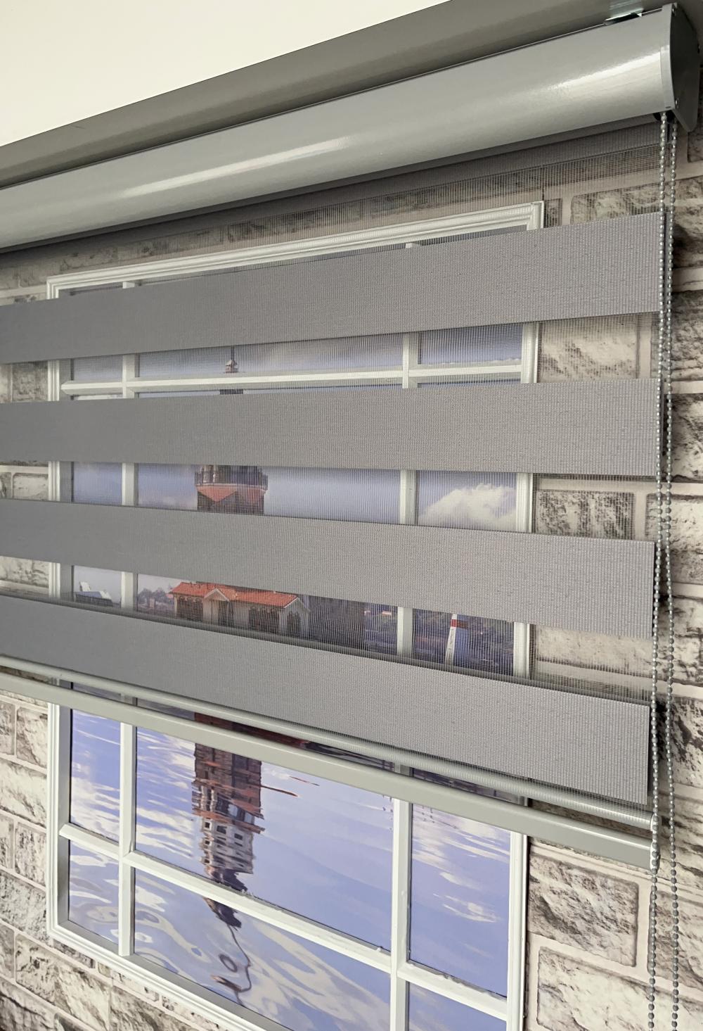 Neva Düz Gri Zebra Perde