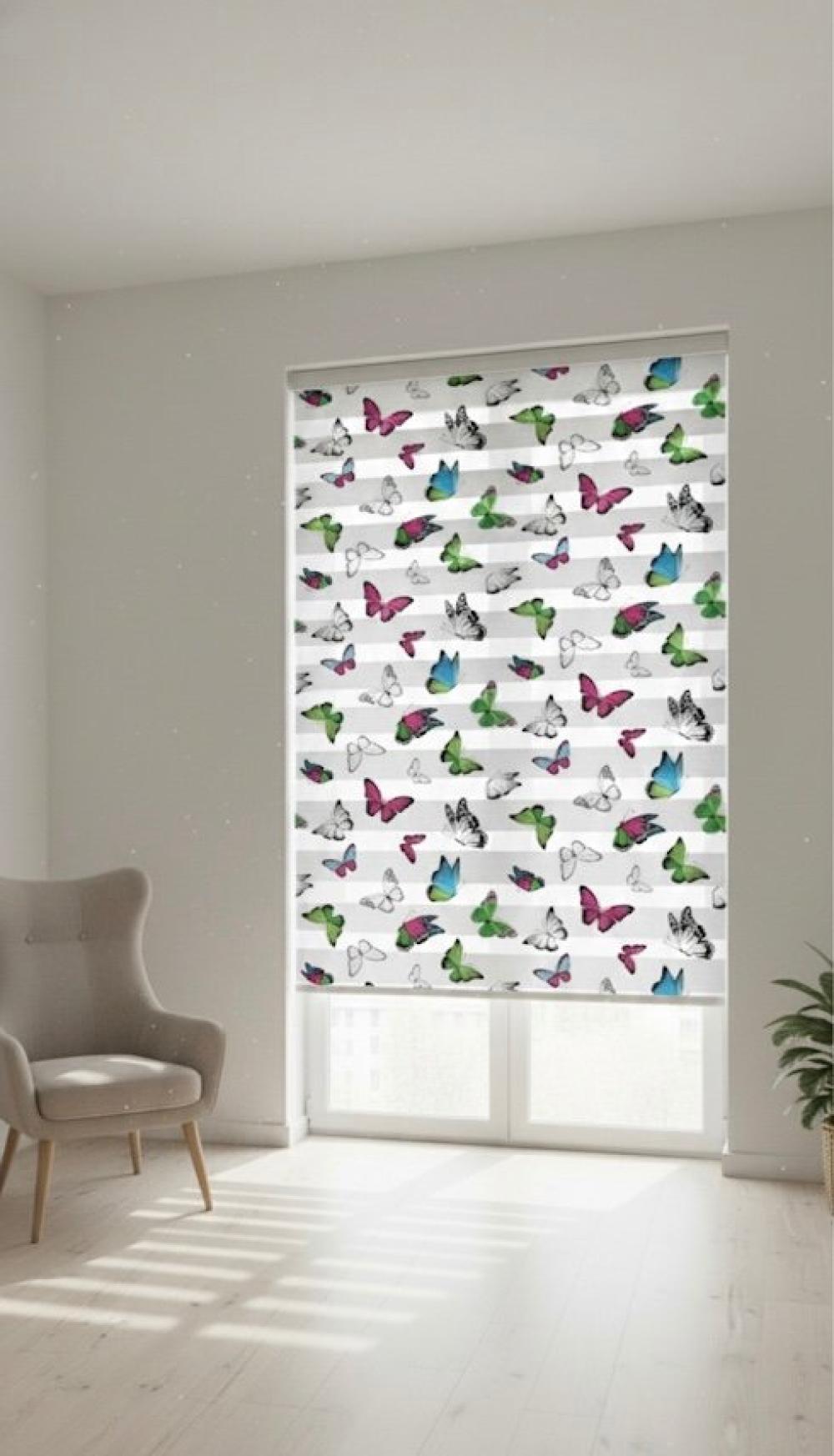 Kelebek Desenli Zebra Perde