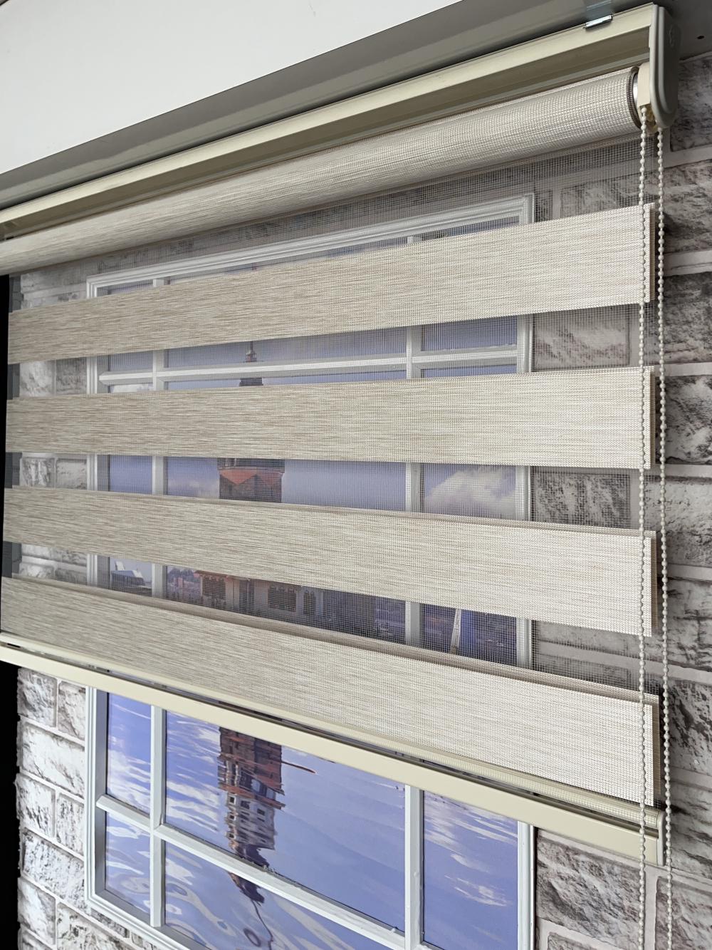 Lüks Krem Bambu Zebra Perde