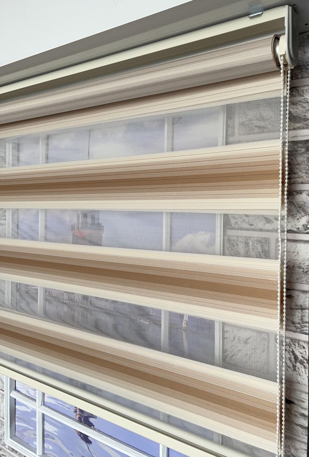 Sıcak Dokunuş : Kahve Krem Pliseli Zebra Perde/Toprak Tonları/Gündüz Gece Fonksiyonel