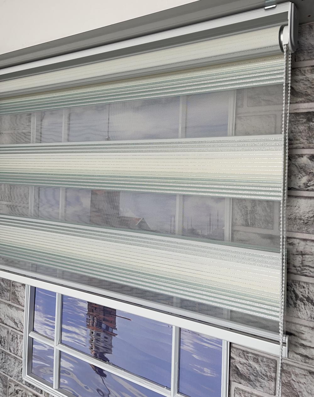 Yeşil Gümüş Simli Zebra Perde